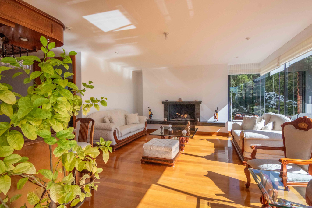 Apartamento en venta en Santa Barbara Alta, Bogotá · foto 8 de 24