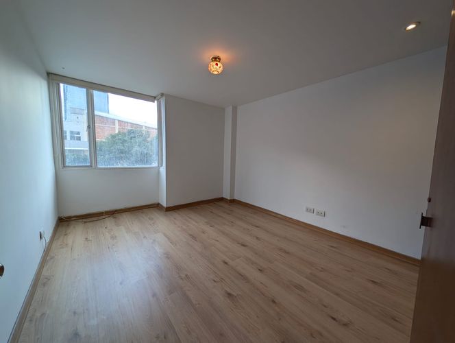 Apartamento de 2 alcobas en venta en Escuela De Caballeria, Bogotá, 105 m² · foto 17 de 22