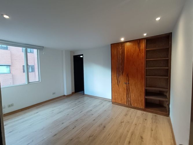 Apartamento de 2 alcobas en venta en Escuela De Caballeria, Bogotá, 105 m² · foto 14 de 22