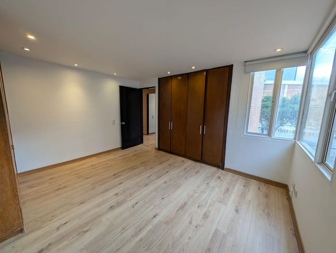 Apartamento de 2 alcobas en venta en Escuela De Caballeria, Bogotá, 105 m² · foto 20 de 22