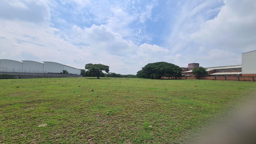 Lote en venta en Zona Industrial, Yumbo, 16690 m² · foto 5 de 16