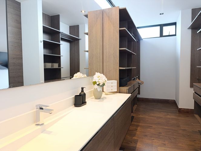 Apartamento de 2 alcobas en arriendo en El Poblado, Medellín, 130 m² · foto 19 de 20