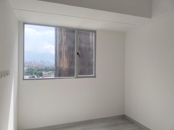 Apartamento de 3 alcobas en arriendo en El Poblado, Medellín, 100 m² · foto 10 de 18