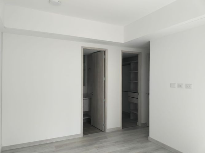 Apartamento de 3 alcobas en arriendo en El Poblado, Medellín, 100 m² · foto 15 de 18