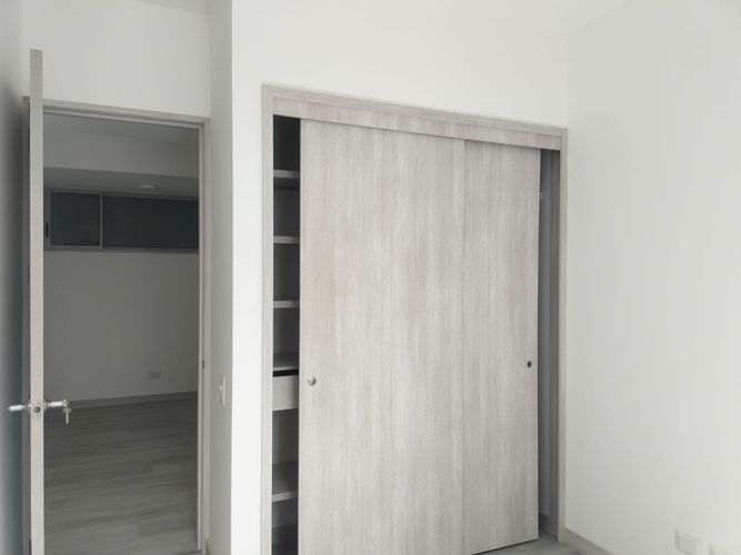 Apartamento de 3 alcobas en arriendo en El Poblado, Medellín, 100 m² · foto 13 de 18