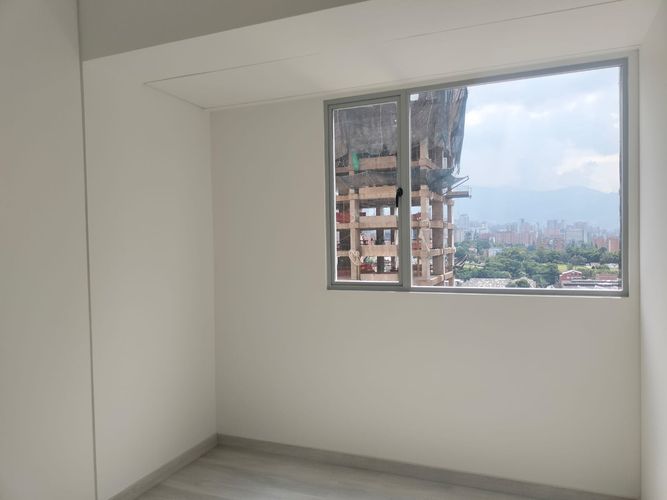 Apartamento de 3 alcobas en arriendo en El Poblado, Medellín, 100 m² · foto 8 de 18