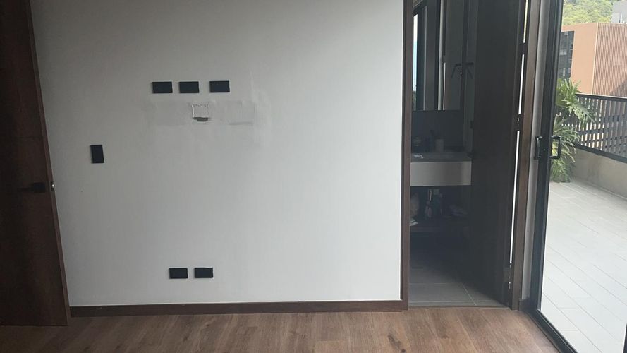 Apartamento de 2 alcobas en arriendo en San Lucas, Medellín, 97 m² · foto 7 de 9