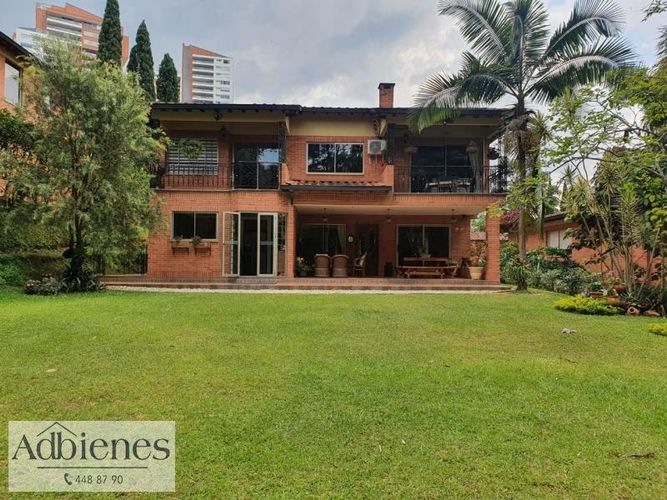 Casa de 3 alcobas en venta en Los Balsos, Medellín, 350 m² · foto 19 de 19
