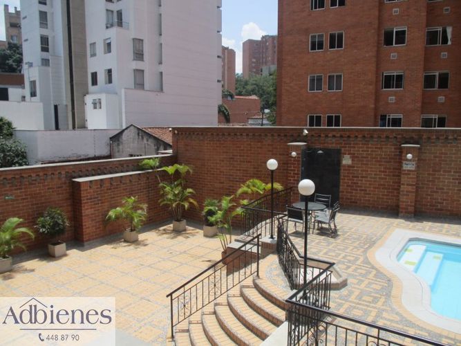 Apartamento en venta en Laureles, Medellín · foto 13 de 19