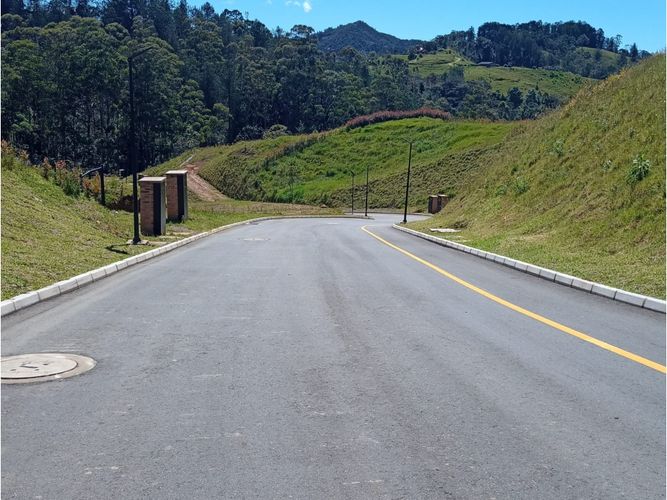 Lote en venta en Pantanillo, El Retiro, 2900 m² · foto 6 de 6