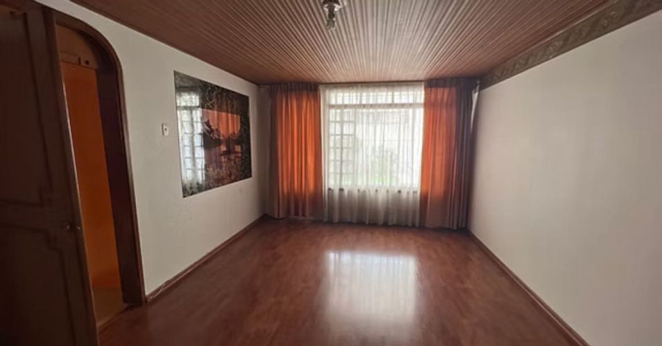 Casa de 4 alcobas en venta en La Providencia, Bogotá, 350 m² · foto 7 de 24