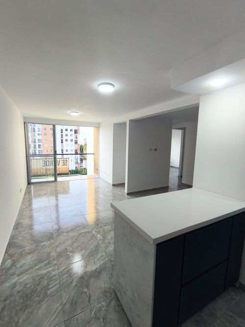 Apartamento de 2 alcobas en venta en Valle Del Lili, Cali, 65 m² · foto 2 de 21