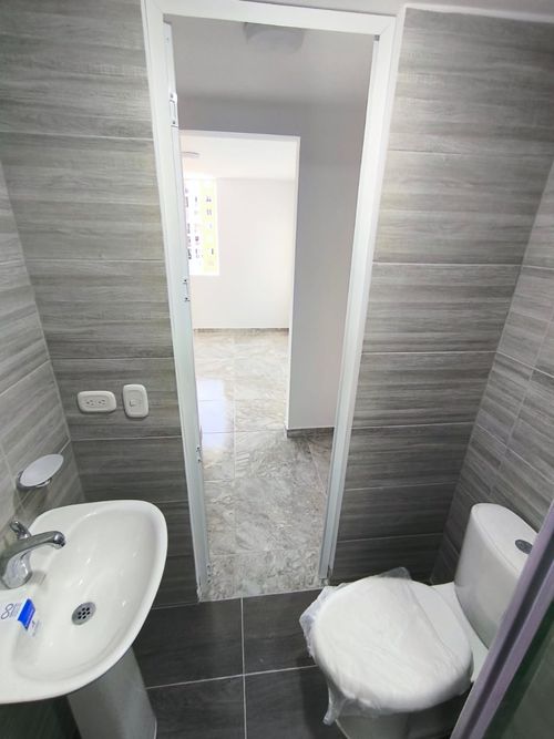 Apartamento de 2 alcobas en venta en Valle Del Lili, Cali, 65 m² · foto 16 de 21