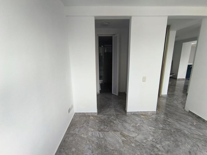Apartamento de 2 alcobas en venta en Valle Del Lili, Cali, 65 m² · foto 17 de 21