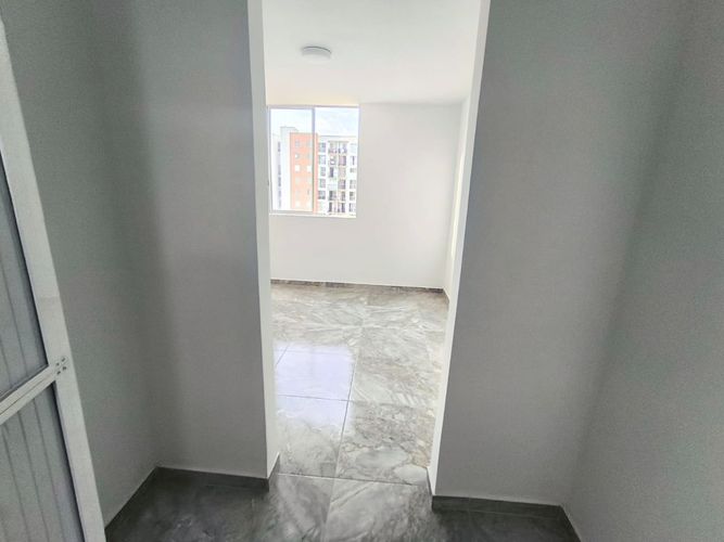 Apartamento de 2 alcobas en venta en Valle Del Lili, Cali, 65 m² · foto 20 de 21