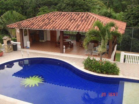 Casa en venta en Cerritos, Pereira · foto 2 de 8