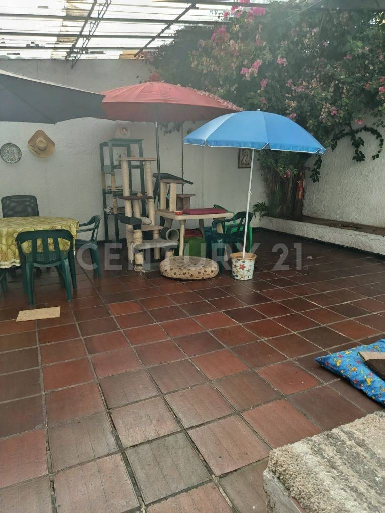 Casa en venta en Niza, Bogotá · foto 10 de 19