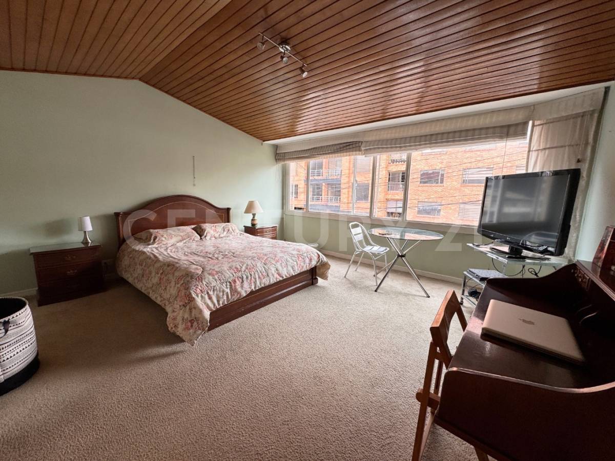 Casa en venta en Santa Paula, Bogotá · foto 6 de 22
