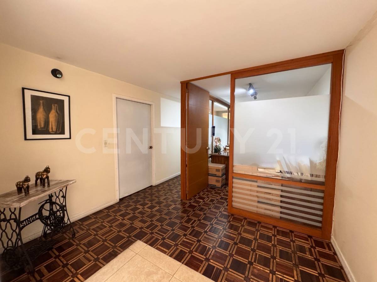 Casa en venta en Santa Paula, Bogotá · foto 8 de 22