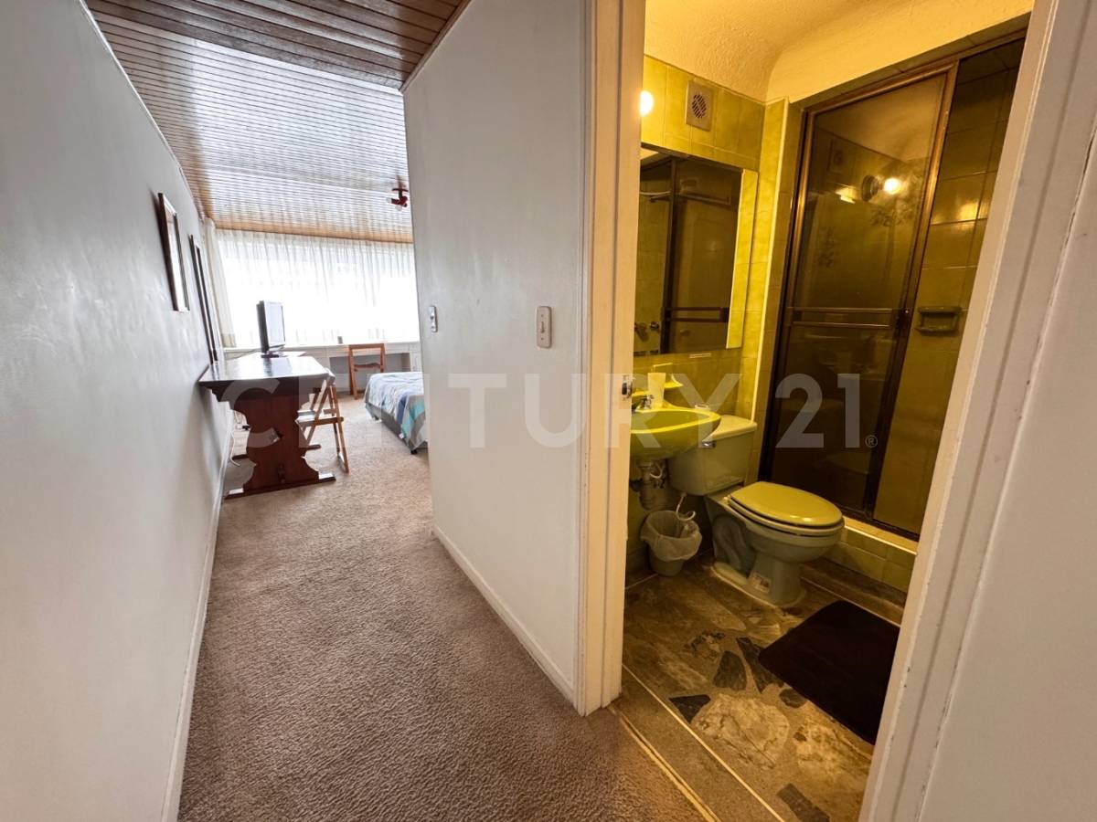 Casa en venta en Santa Paula, Bogotá · foto 14 de 22