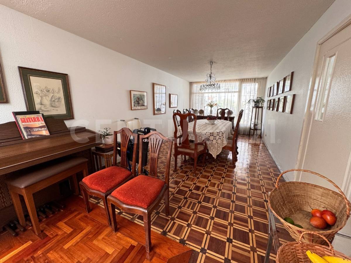 Casa en venta en Santa Paula, Bogotá · foto 17 de 22