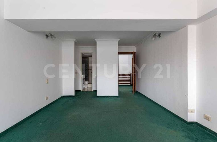 Casa de 3 alcobas en venta en Santa Paula, Bogotá, 270 m² · foto 15 de 18