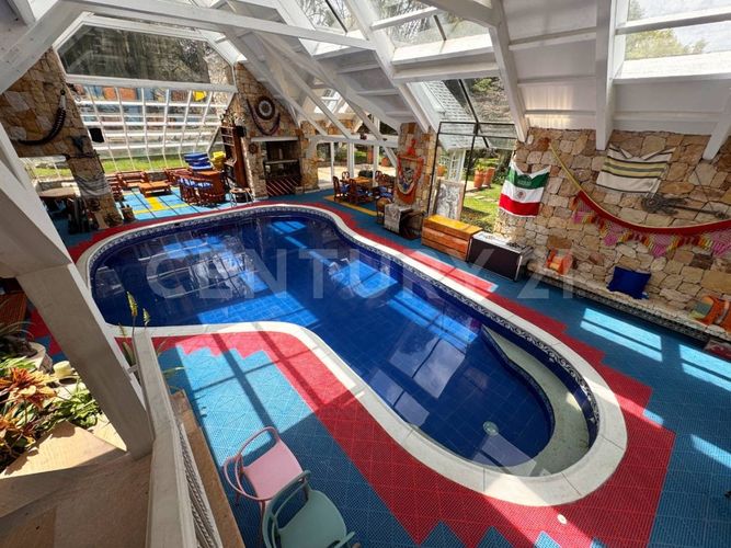Casa de 5 alcobas en venta en Yerbabuena, Chía, 600 m² · foto 2 de 22