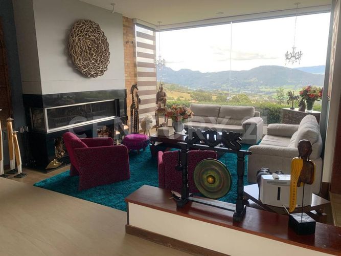 Casa de 4 alcobas en venta en San Gabriel, Chía, 550 m² · foto 3 de 17