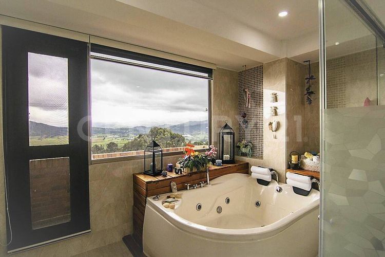 Casa de 4 alcobas en venta en San Gabriel, Chía, 550 m² · foto 8 de 17