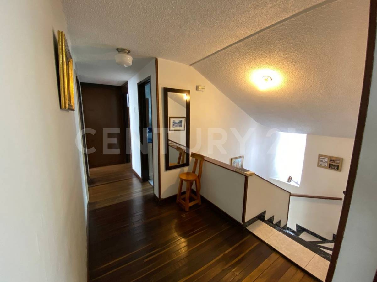 Casa en venta en San Nicolas, Bogotá · foto 10 de 19