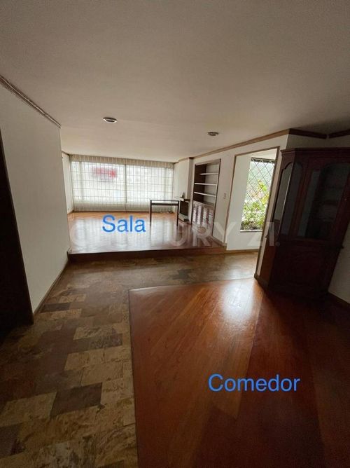 Apartamento en venta en Chico Norte, Bogotá · foto 3 de 19