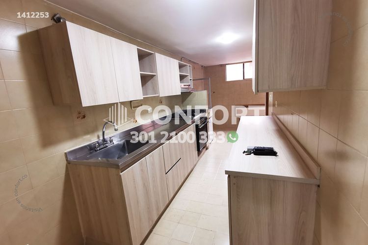 Apartamento de 2 alcobas en arriendo en Laureles, Medellín, 96 m² · foto 6 de 17