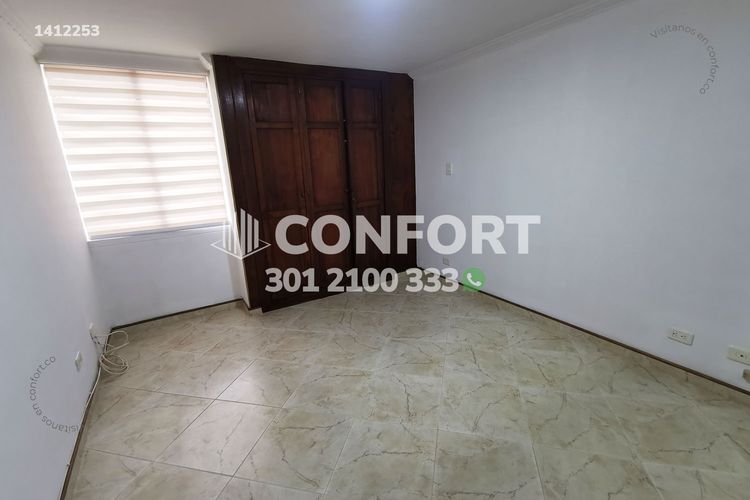 Apartamento de 2 alcobas en arriendo en Laureles, Medellín, 96 m² · foto 12 de 17
