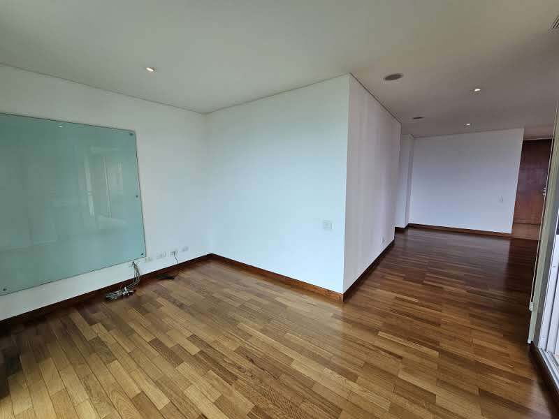 Apartamento en arriendo en El Tesoro, Medellín · foto 8 de 24