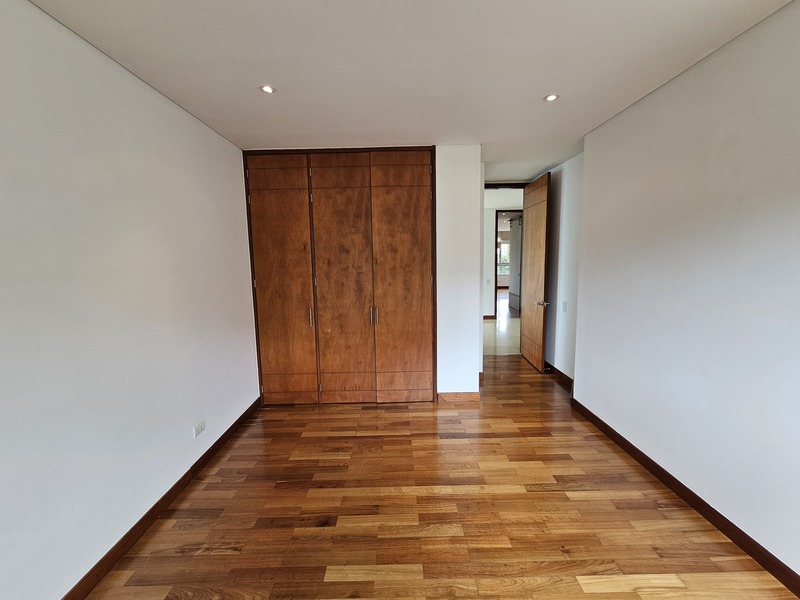 Apartamento en arriendo en El Tesoro, Medellín · foto 12 de 24