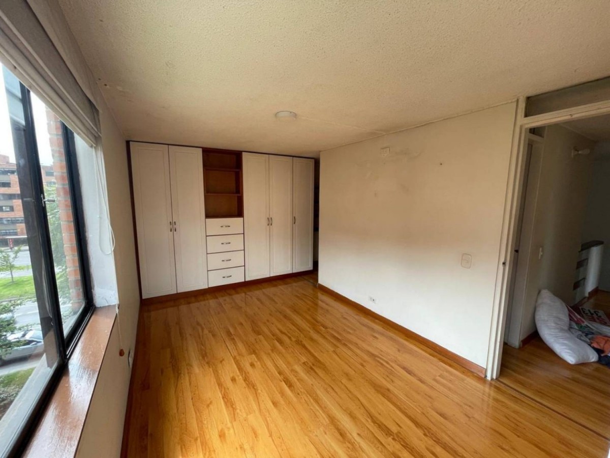 Apartamento en venta en Las Villas, Bogotá · foto 13 de 16