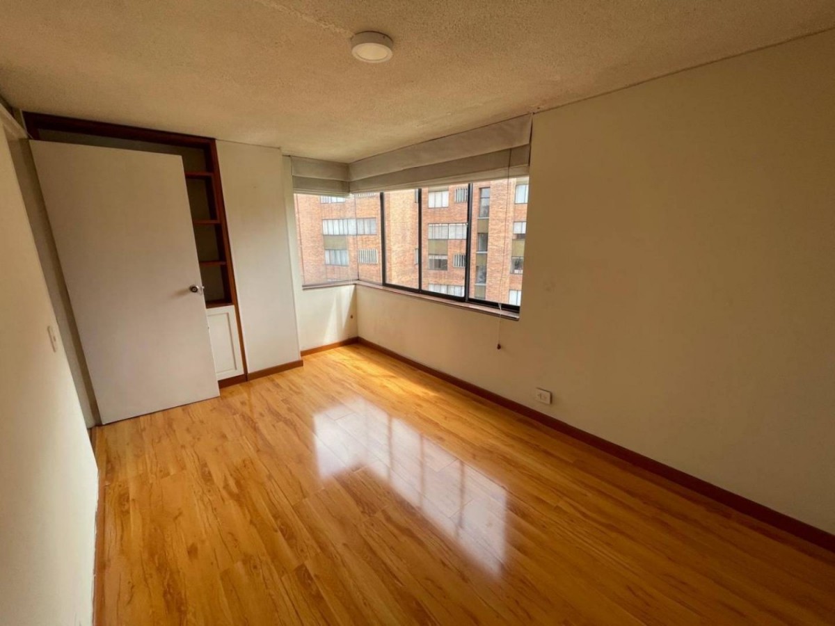 Apartamento en venta en Las Villas, Bogotá · foto 15 de 16