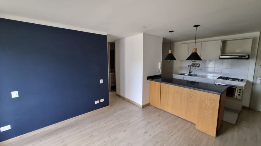Apartamento de 2 alcobas en venta en Samper Mendoza, Bogotá, 62 m² · foto 2 de 24