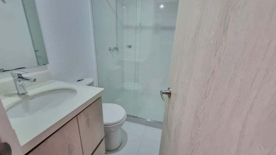 Apartamento de 2 alcobas en venta en Samper Mendoza, Bogotá, 62 m² · foto 3 de 24
