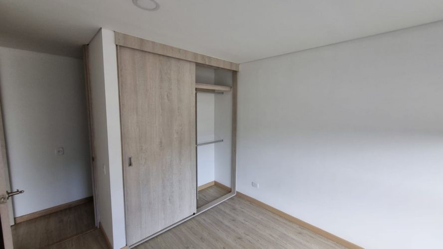 Apartamento de 2 alcobas en venta en Samper Mendoza, Bogotá, 62 m² · foto 19 de 24