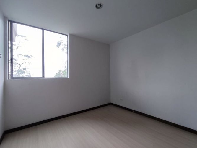 Apartamento de 3 alcobas en arriendo en Loma Del Esmeraldal, Envigado, 100 m² · foto 8 de 15
