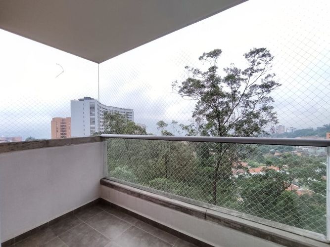 Apartamento de 3 alcobas en arriendo en Loma Del Esmeraldal, Envigado, 100 m² · foto 12 de 15