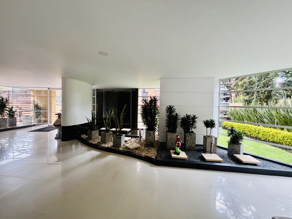 Apartamento en venta en Cerros De Suba, Bogotá · foto 9 de 24