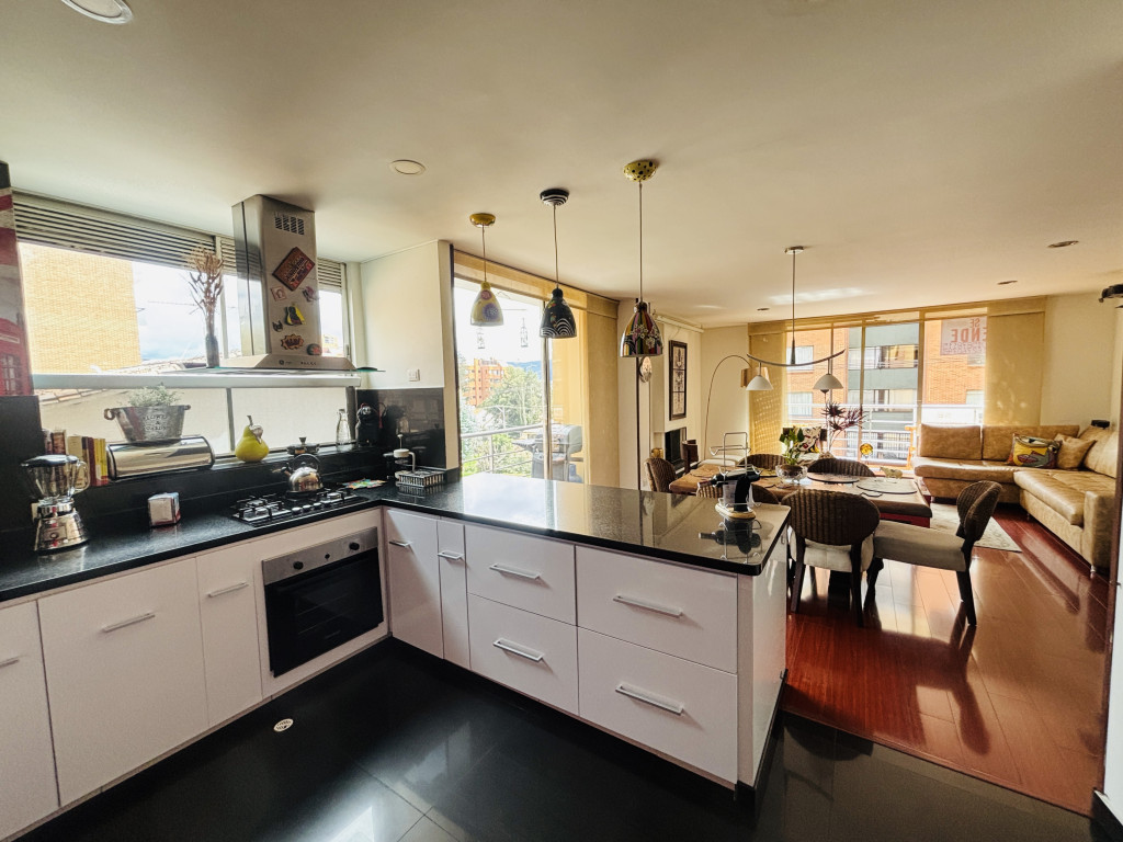 Apartamento en venta en Cerros De Suba, Bogotá · foto 15 de 24
