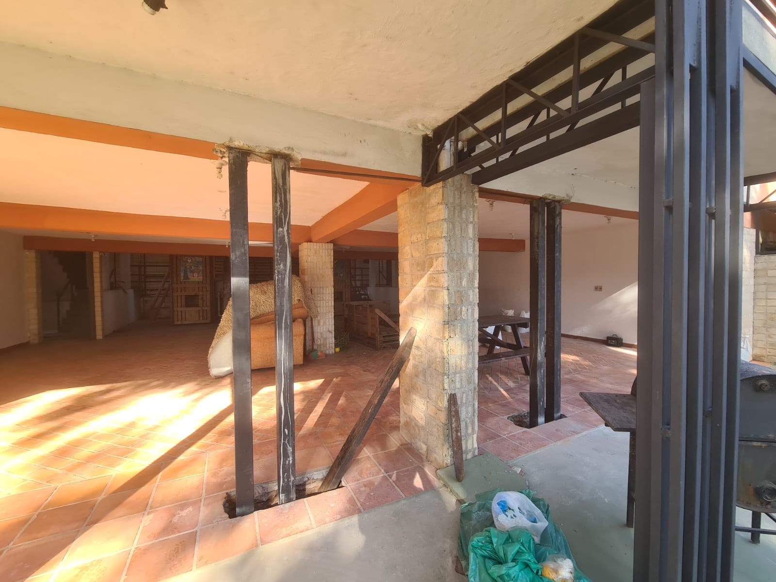 Exclusivos Departamentos y Modernos Salones Comerciales en Alquiler en Villa Elisa - Zona Ypati: ¡Tu Próximo Gran Paso! — foto 3