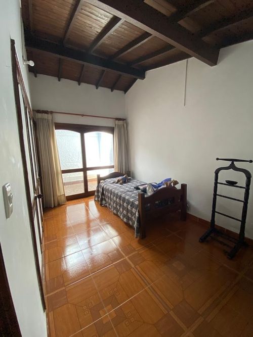 Casa de 4 alcobas en venta en Santa Teresita, Medellín, 173 m² · foto 12 de 21