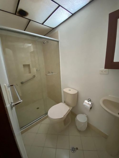 Casa de 4 alcobas en venta en Santa Teresita, Medellín, 173 m² · foto 20 de 21