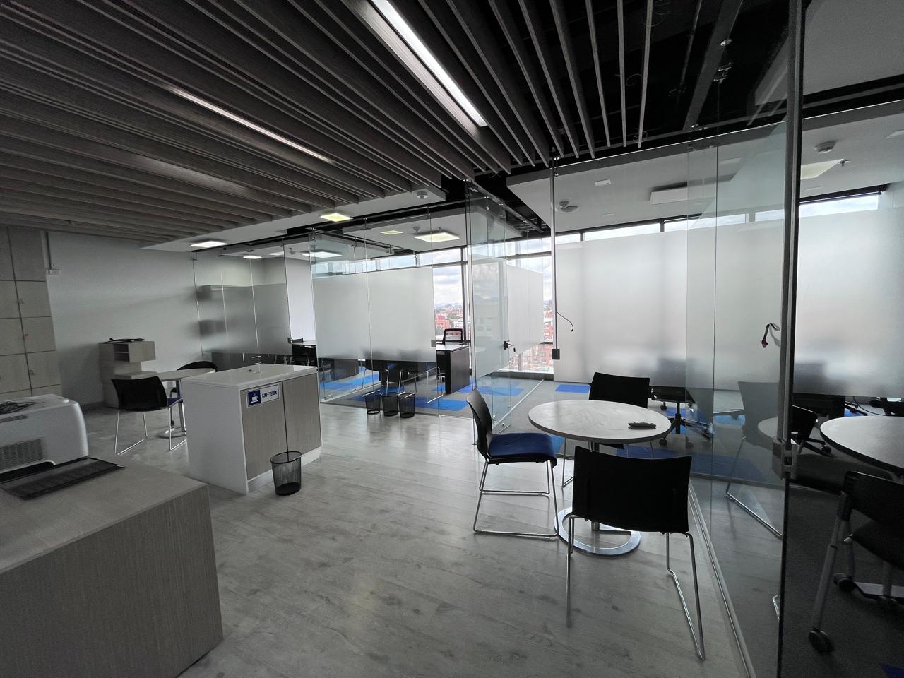 Office for rent in Santa barbara oriental, Bogotá