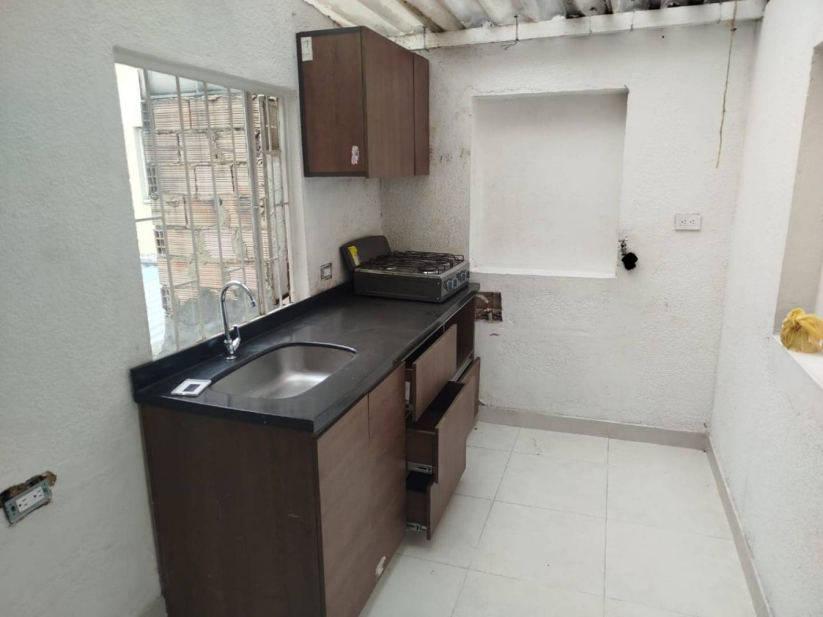 Casa en venta en Villas De Granada, Bogotá · foto 3 de 16