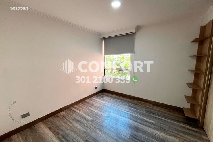 Apartamento de 3 alcobas en arriendo en Castropol, Medellín, 130 m² · foto 13 de 24